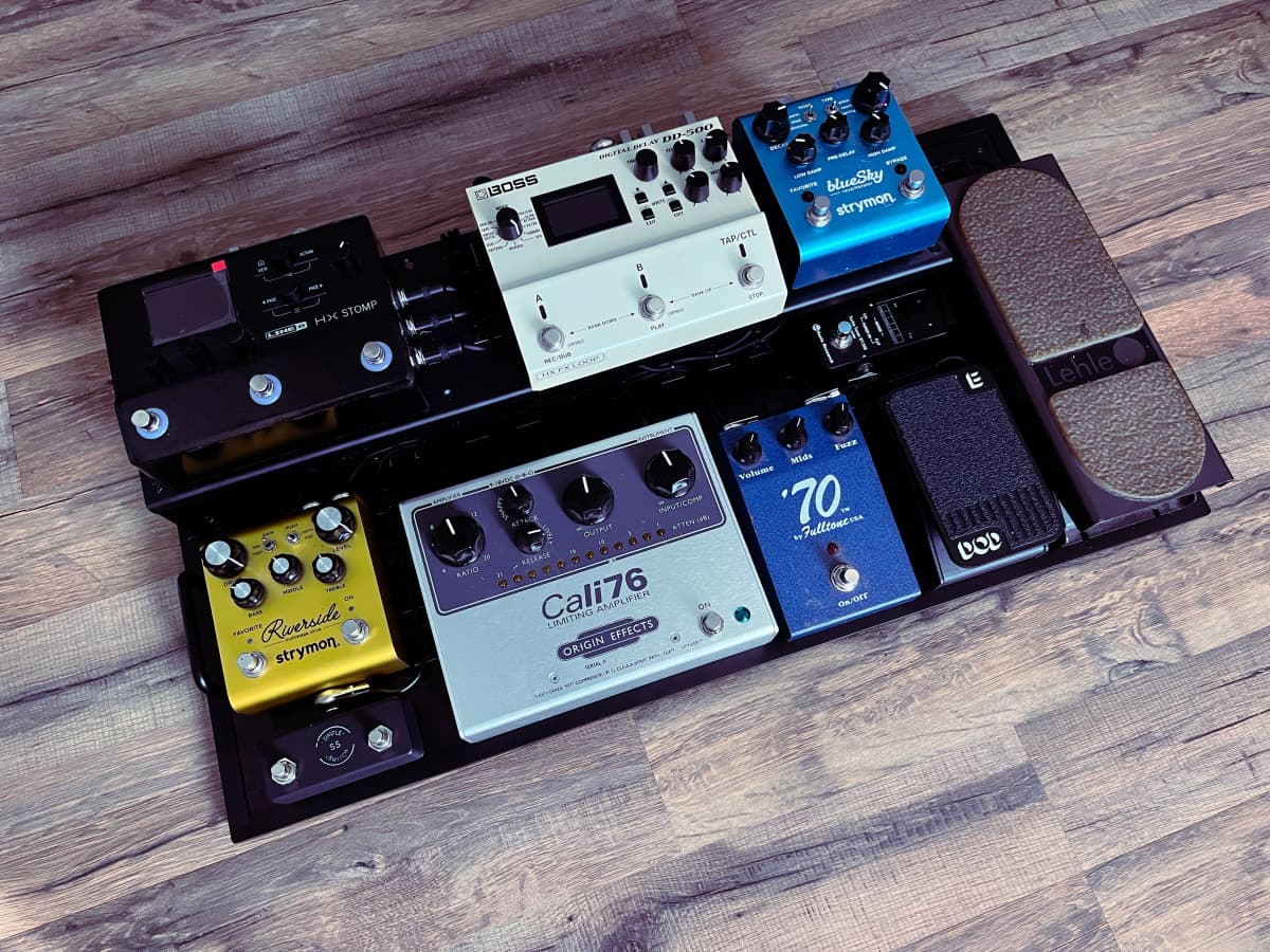Custom pedalboard built by The Rig Doctor
