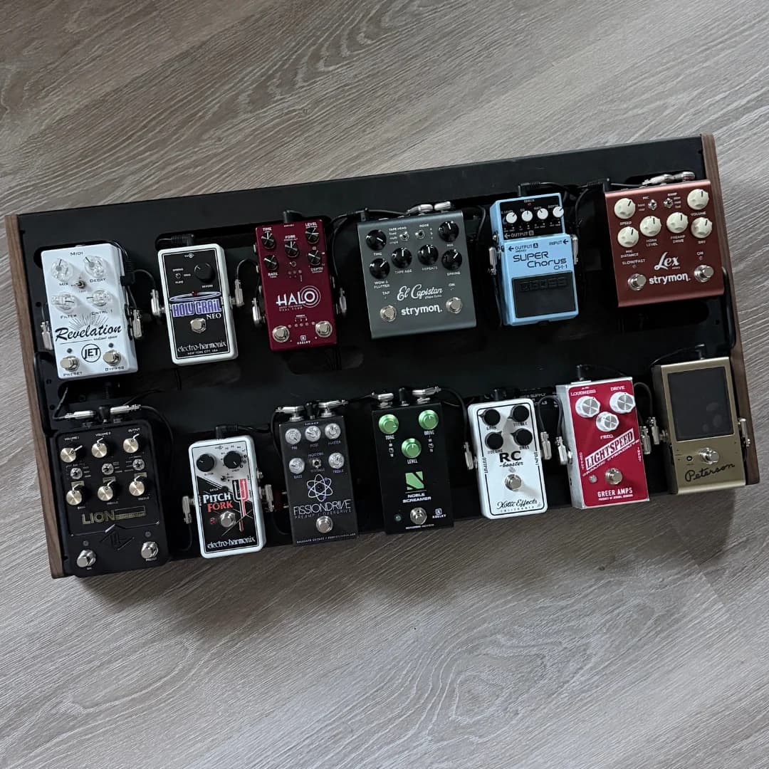 Custom pedalboard built by The Rig Doctor